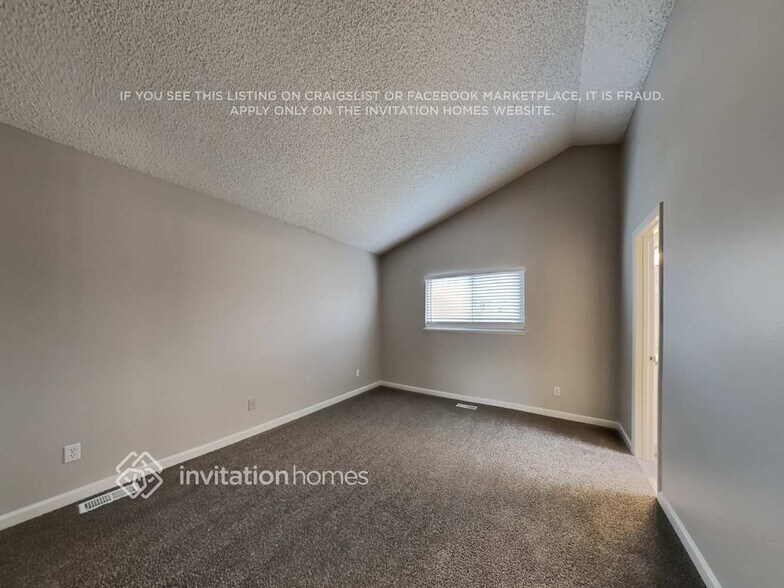 Building Photo - 7520 Montarbor Dr