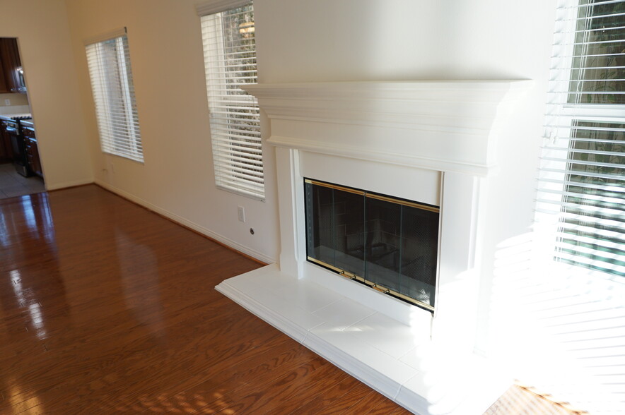 Building Photo - 11855 Birch Grove Ln