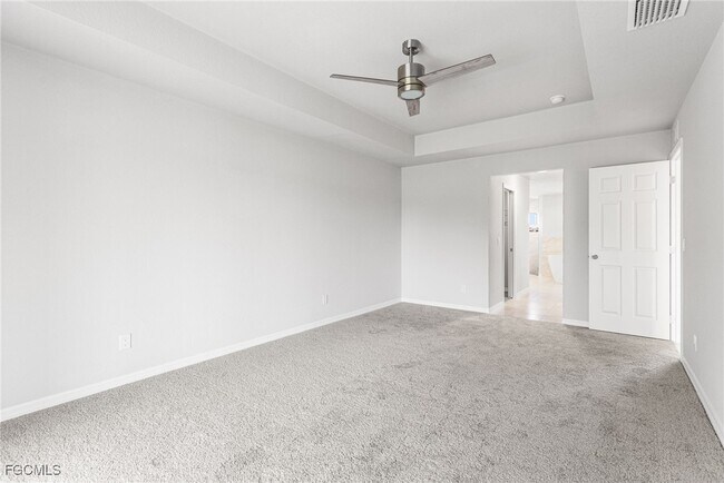 Building Photo - 4012 Country Club Blvd