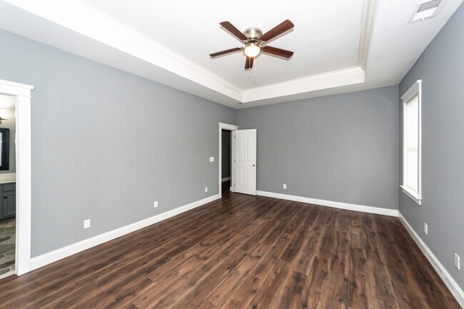 Building Photo - 115 Blackwater Dr