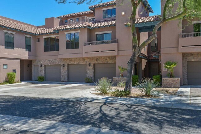Building Photo - 20660 N 40th St