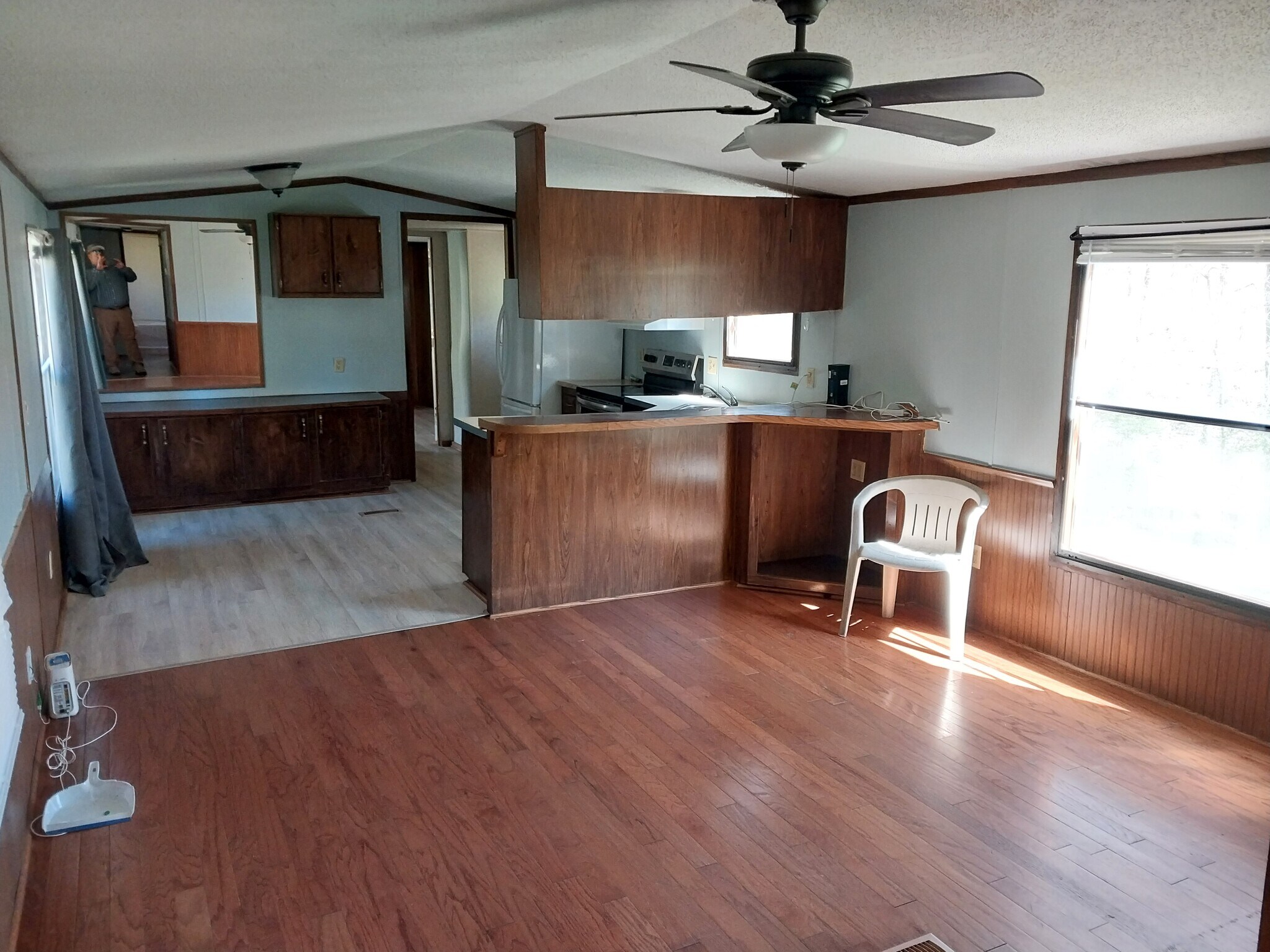 Building Photo - 211 Duchess Dr