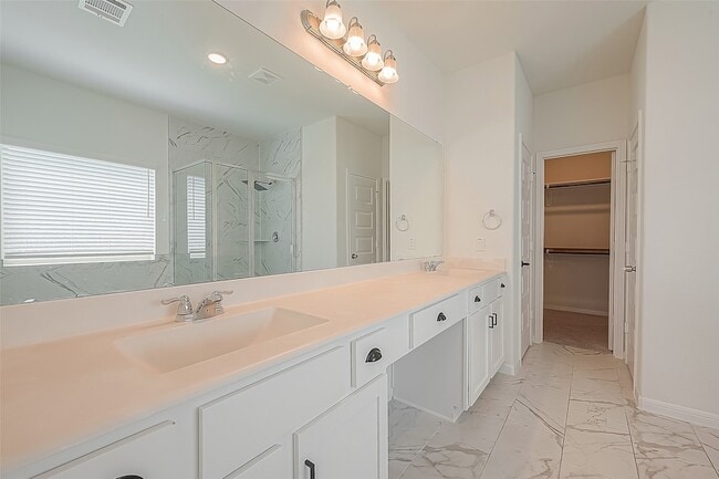 Building Photo - 3111 Trishelle Ct