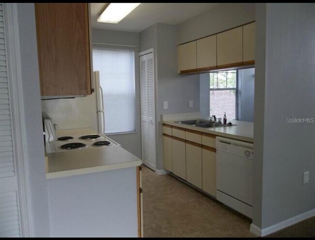 Building Photo - 3110 W Fox Squirrel Dr