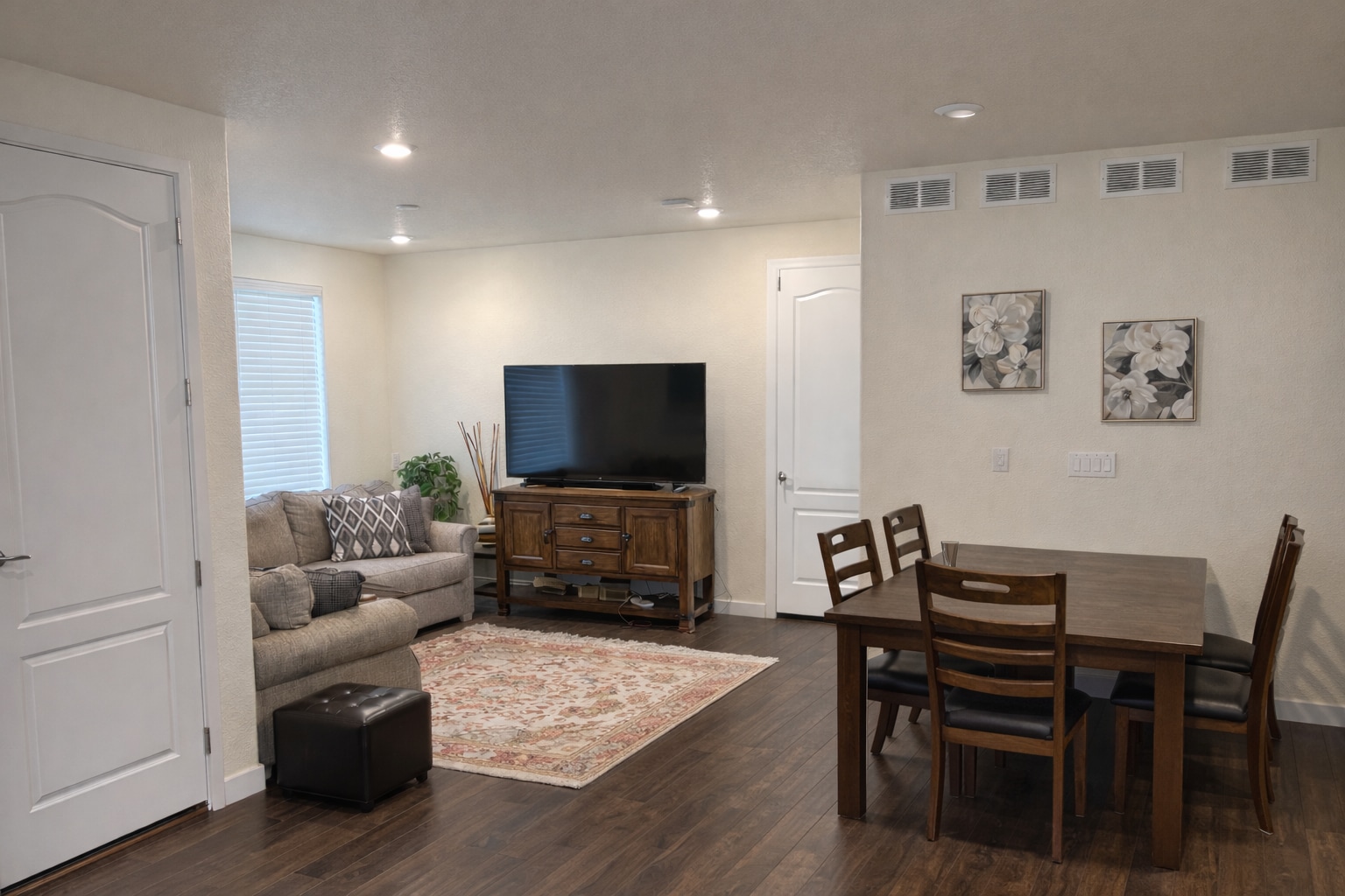 Building Photo - 6971 Hyland Hills St