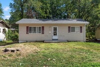 Building Photo - 10512 Earl Dr