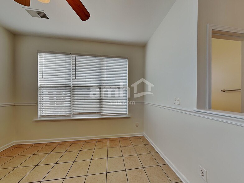 Building Photo - 7217 Winding Cedar Trl