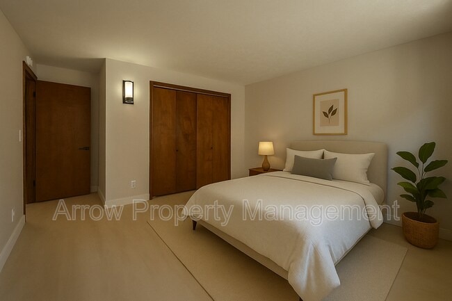 Building Photo - 3331 Holdrege St