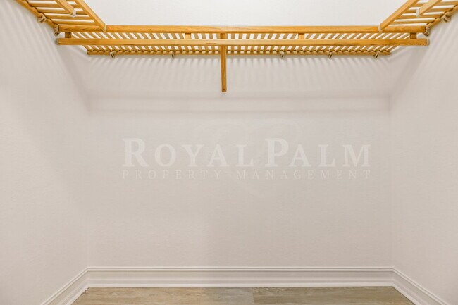 Building Photo - 12060 Lucca St