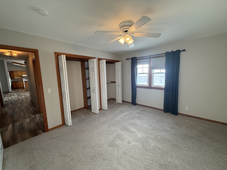 Bedroom 2 - 1840 Road 124