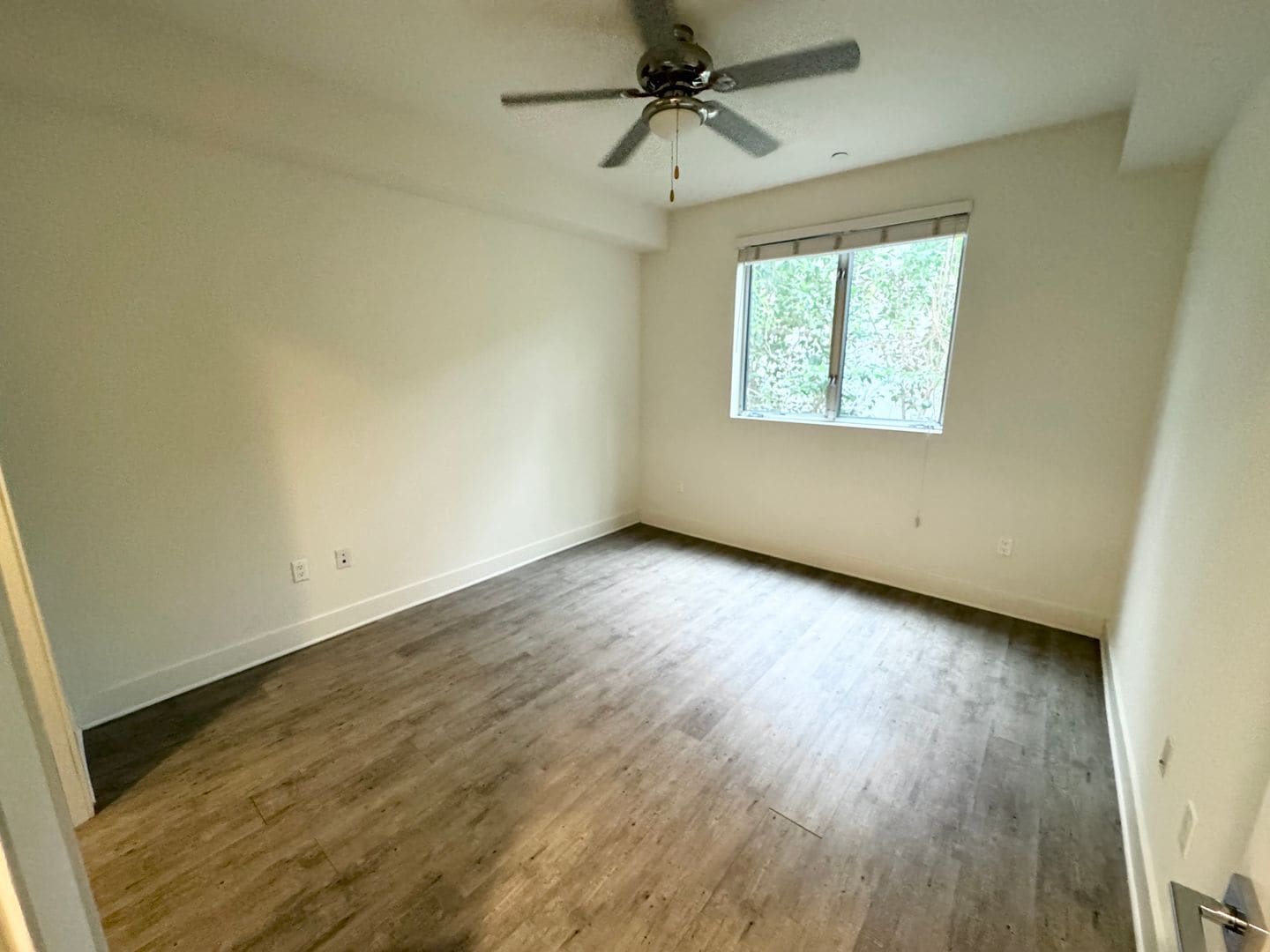 Building Photo - 11929 Courtleigh Dr