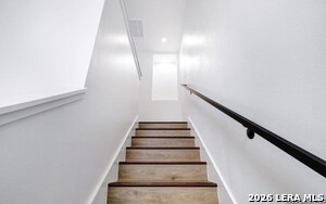 Building Photo - 215 Southlawn Ave