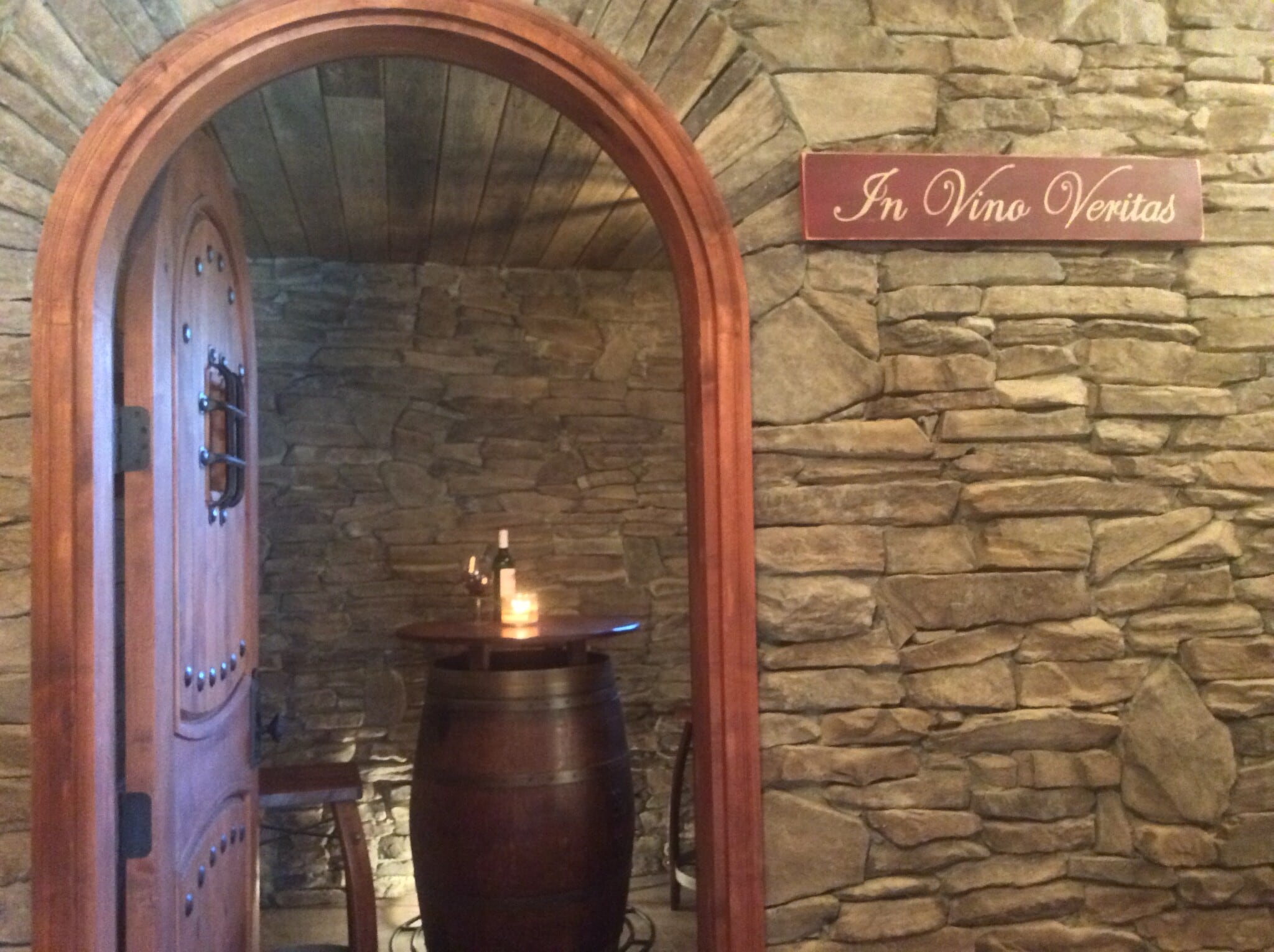 Basement flex bedroom or wine cellar - 1011 Lake Shore Dr