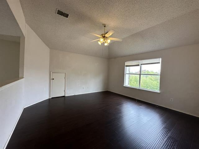 Building Photo - 3953 Windford Dr