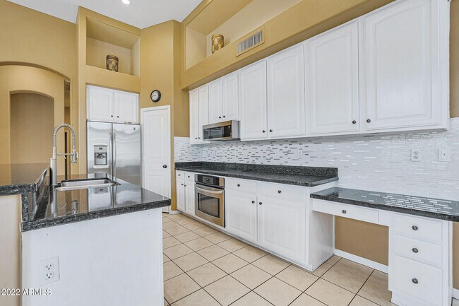 Building Photo - 23064 N 91st Pl