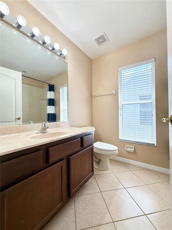 Building Photo - 27202 Fordham Dr