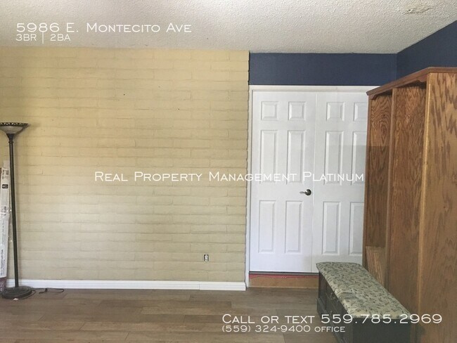Building Photo - 5986 E Montecito Ave