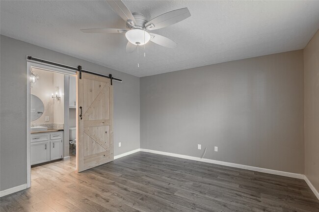 Building Photo - 1022 Landing Way