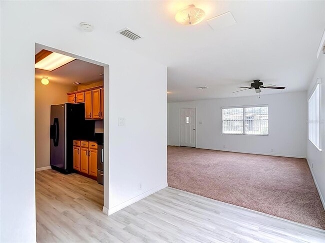 Building Photo - 21107 2nd St