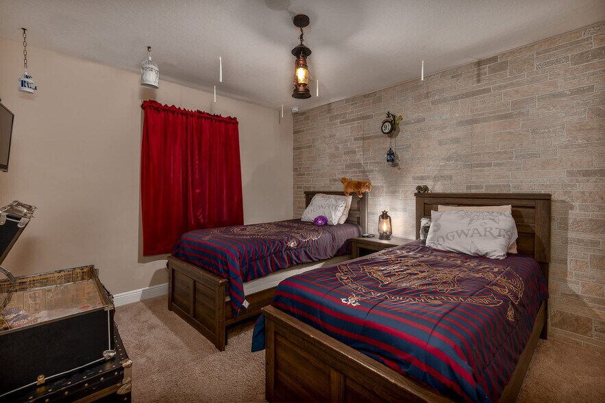 Building Photo - 4312 Acorn Ct