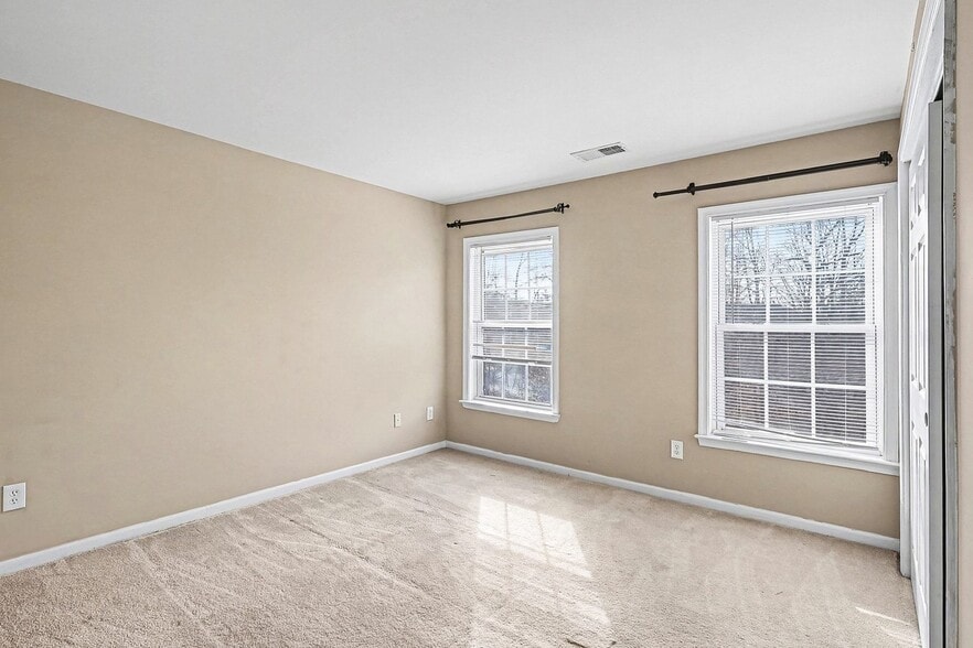 Building Photo - 4679 Red Admiral Way