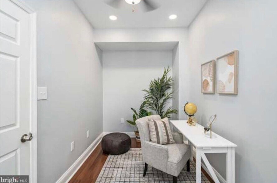 Building Photo - 2815 Orleans St