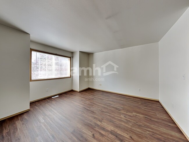 Building Photo - 30126 36th Pl S