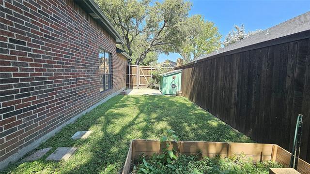 Building Photo - 986 Mauve Dr