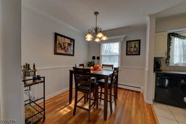 Building Photo - 666 Bloomfield Ave