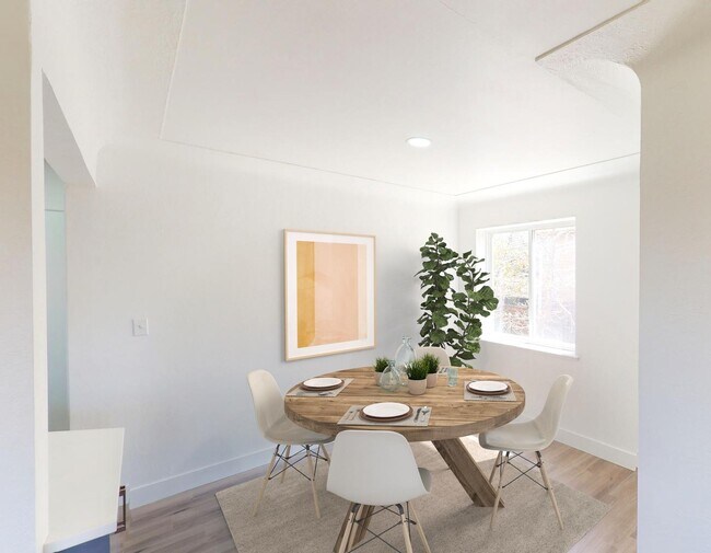 Building Photo - Renovated Park Hill brick home with large backyard