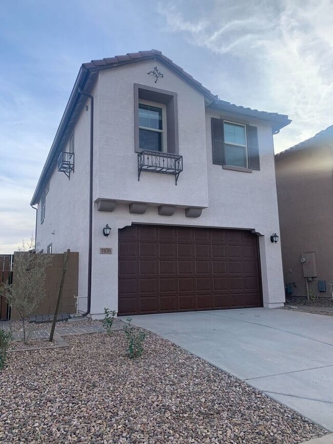 Building Photo - Newer home in most desirable home in Chandler, 3 Bed2 bath