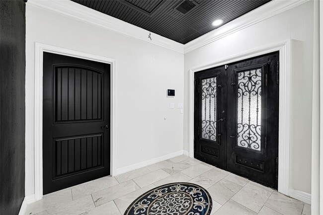 Building Photo - 509 Joan Of Arc Dr