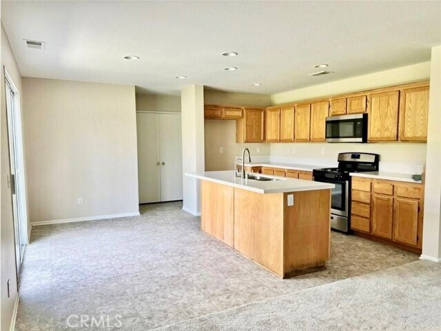 Building Photo - 32040 Poppy Way