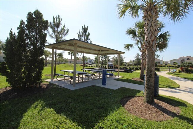 Building Photo - 10915 Bluestem Cv