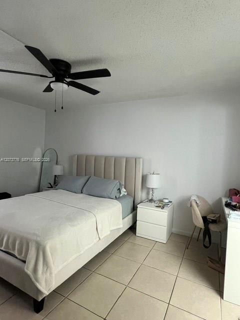 Building Photo - 9682 Fontainebleau Blvd