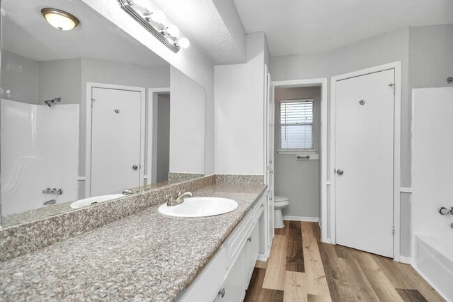 Building Photo - 24118 Spring Gum Dr