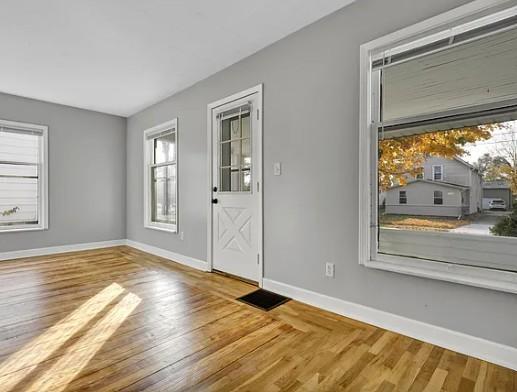 Building Photo - 405 E Hodge Ave