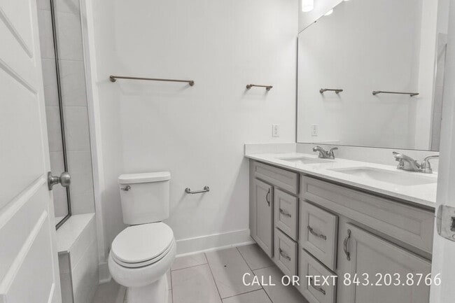 Building Photo - 507 Sound Dr