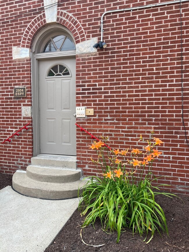 Building Photo - 2904 Espy Ave
