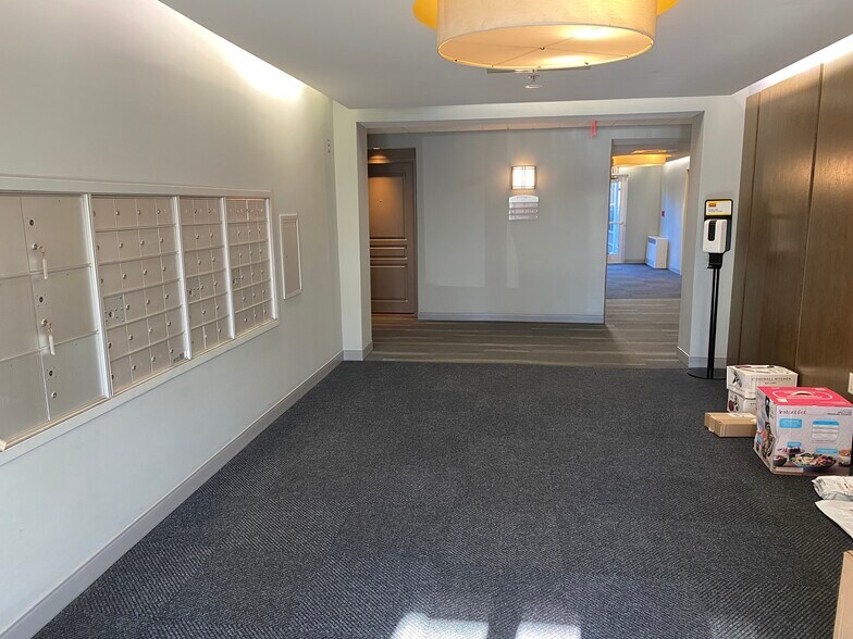 Building Photo - 3 Repton Pl