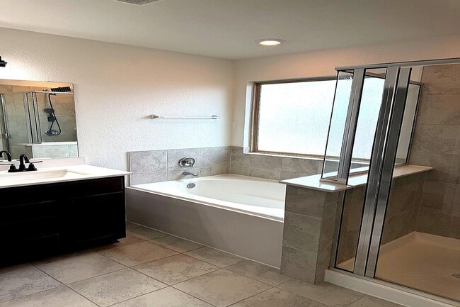 Building Photo - 20818 Filbert Ln