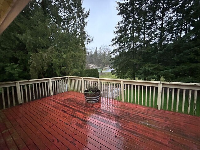 Building Photo - 5952 Longdin Rd