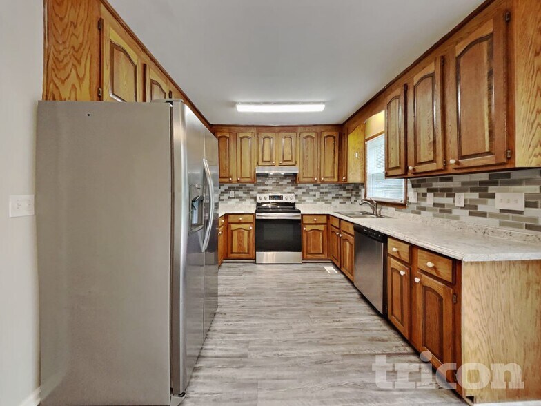 Building Photo - 176 Kay Ln