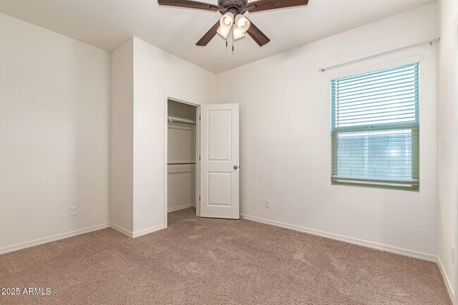 Building Photo - 5875 N 195th Dr