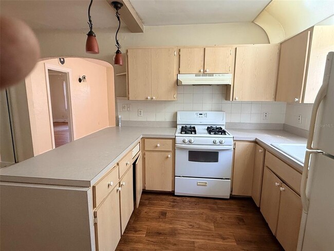 Building Photo - 3610 Dartmouth Ave N