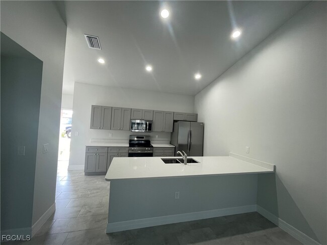 Building Photo - 1501 Gleason Pkwy