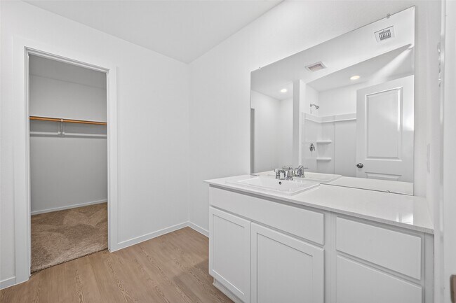 Building Photo - 25568 Rose Creek Dr