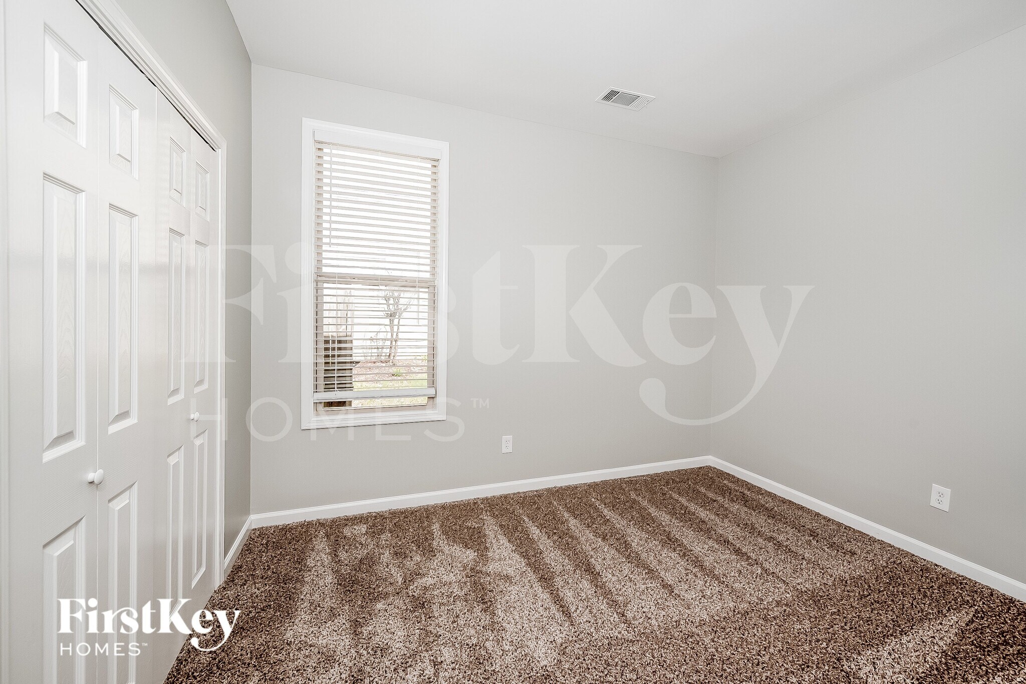 Building Photo - 1256 Washington Dr