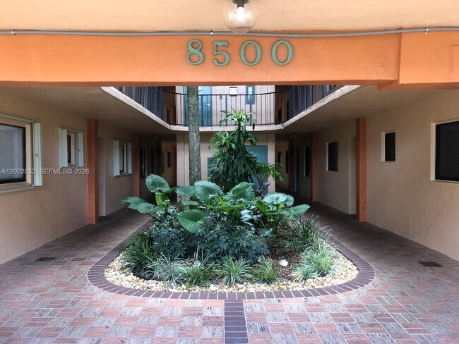 Building Photo - 8500 SW 133rd Avenue Rd