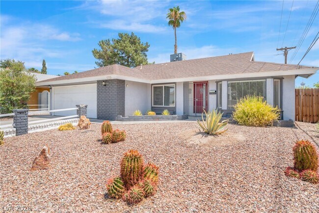 Building Photo - 1713 Barnard Dr